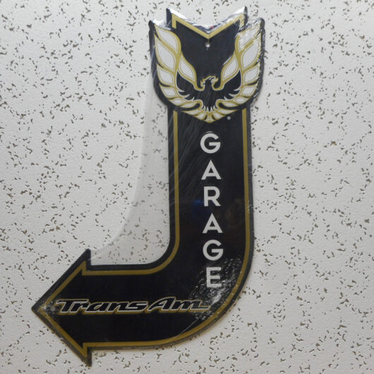 Trans Am Garage Arrow