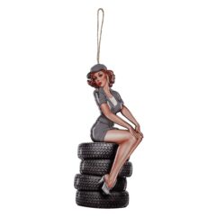 PINUP TIRES