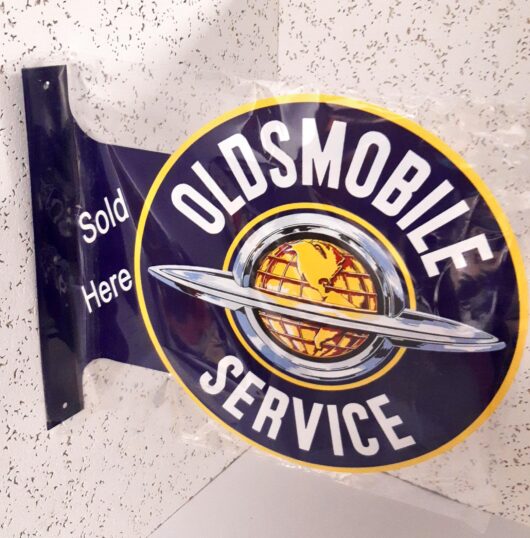 Oldsmobile Stolp Skylt Dubbelsidig 36x30cm